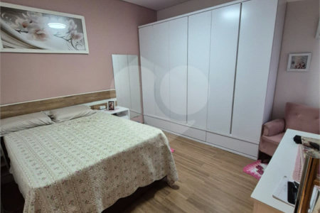 Casa à venda com 3 quartos, sendo 1 suíte,  em Vila Industrial, São Paulo, SP