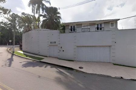 Casa à venda com 6 quartos, sendo 3 suítes, em Jardim Guedala, São Paulo, SP