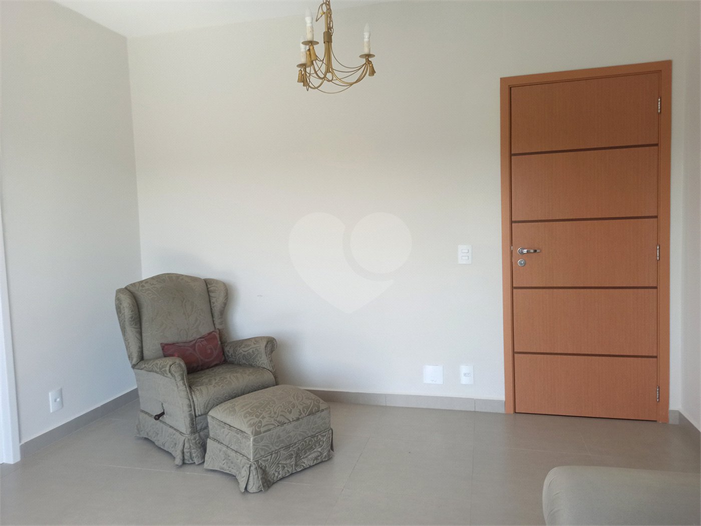 Apartamento para alugar com 2 quartos, sendo 1 suíte, em Vila Vomero, Atibaia, SP