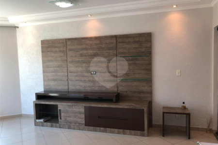 Casa à venda com 3 quartos, sendo 1 suíte, em Nova Petrópolis, São Bernardo do Campo, SP