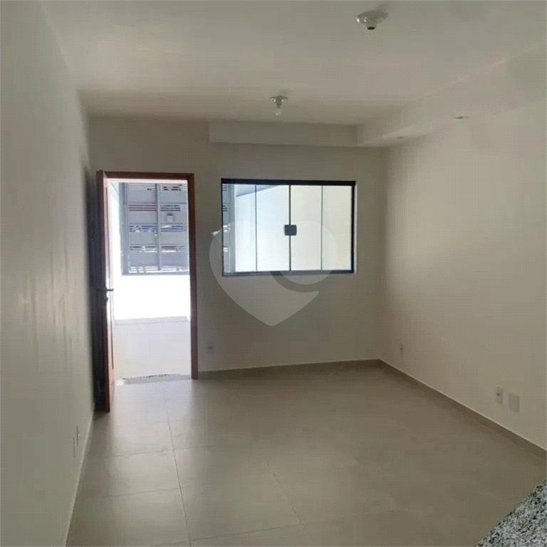 Sobrado à venda com 3 quartos, sendo 1 suíte,  em Jardim Maristela, São Paulo, SP