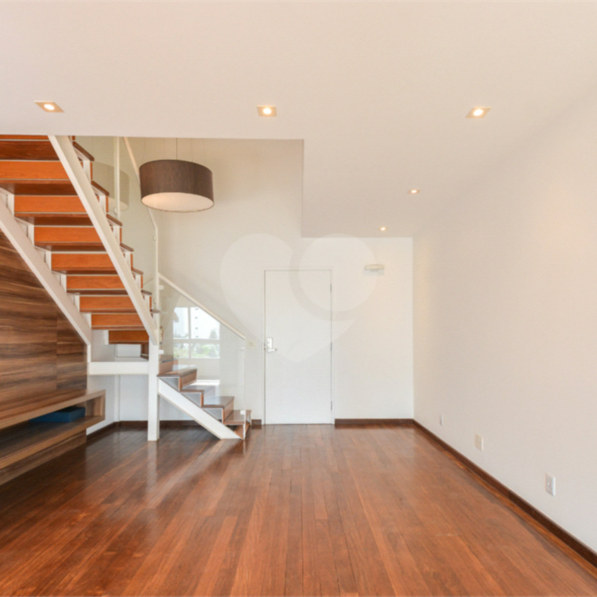 Duplex à venda com 3 suítes em Jardim Paulista, São Paulo, SP