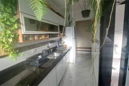 Apartamento Residencial à venda, Vila Caiçara, Praia Grande - AP0944.