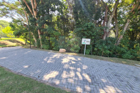 Casa à venda com 3 quartos, sendo 1 suíte, no condomínio Terras de São Francisco, Vinhedo - SP