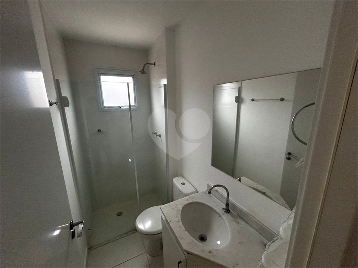 Apartamento à venda com 2 quartos, sendo 1 suíte,  em Vila Aparecida, Itapetininga, SP