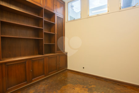 Casa à venda ou para alugar com 3 quartos, sendo 1 suíte,  em Mirandópolis, São Paulo, SP