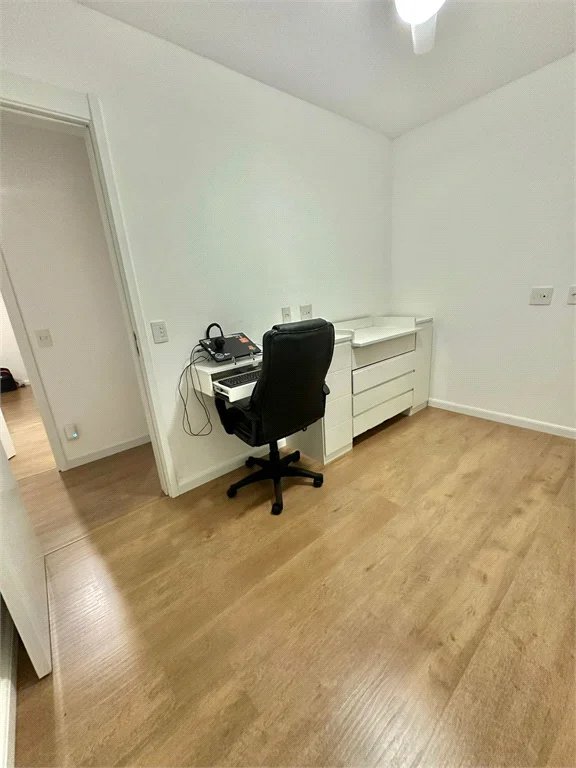 Apartamento à venda com 3 quartos, sendo 1 suíte,  em Vila Andrade, São Paulo, SP