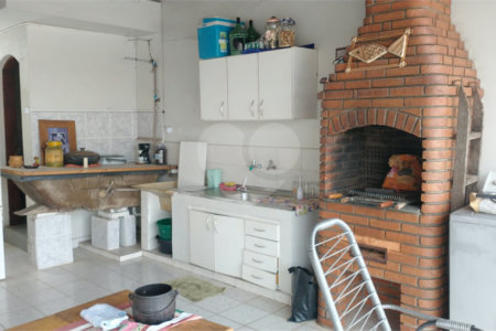 Sobrado à venda com 3 quartos em Parada Inglesa, São Paulo, SP