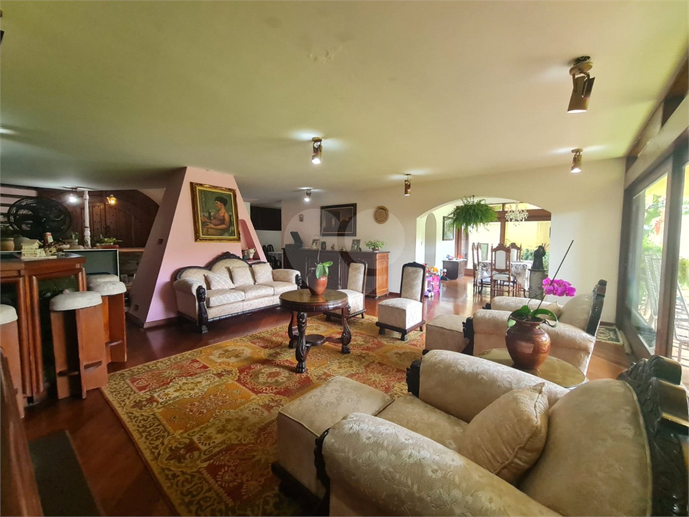 Casa à venda com 3 quartos, sendo 1 suíte, em Interlagos, São Paulo, SP