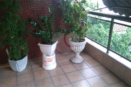 Apartamento à venda com 4 quartos, sendo 2 suítes,  em Tijuca, Rio de Janeiro, RJ