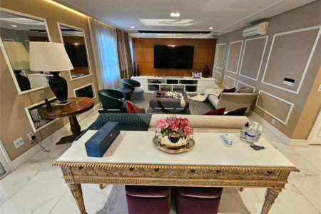 Apartamento mobiliado alto padrão, para venda ou locação, com 4 suítes e 4 vagas, em condomínio-clube no Ipiranga!