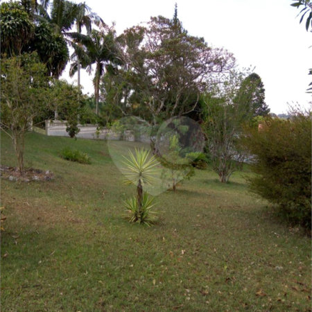 Chácara à venda com 5 quartos, sendo 1 suíte,  em Parque Rio Abaixo, Atibaia, SP