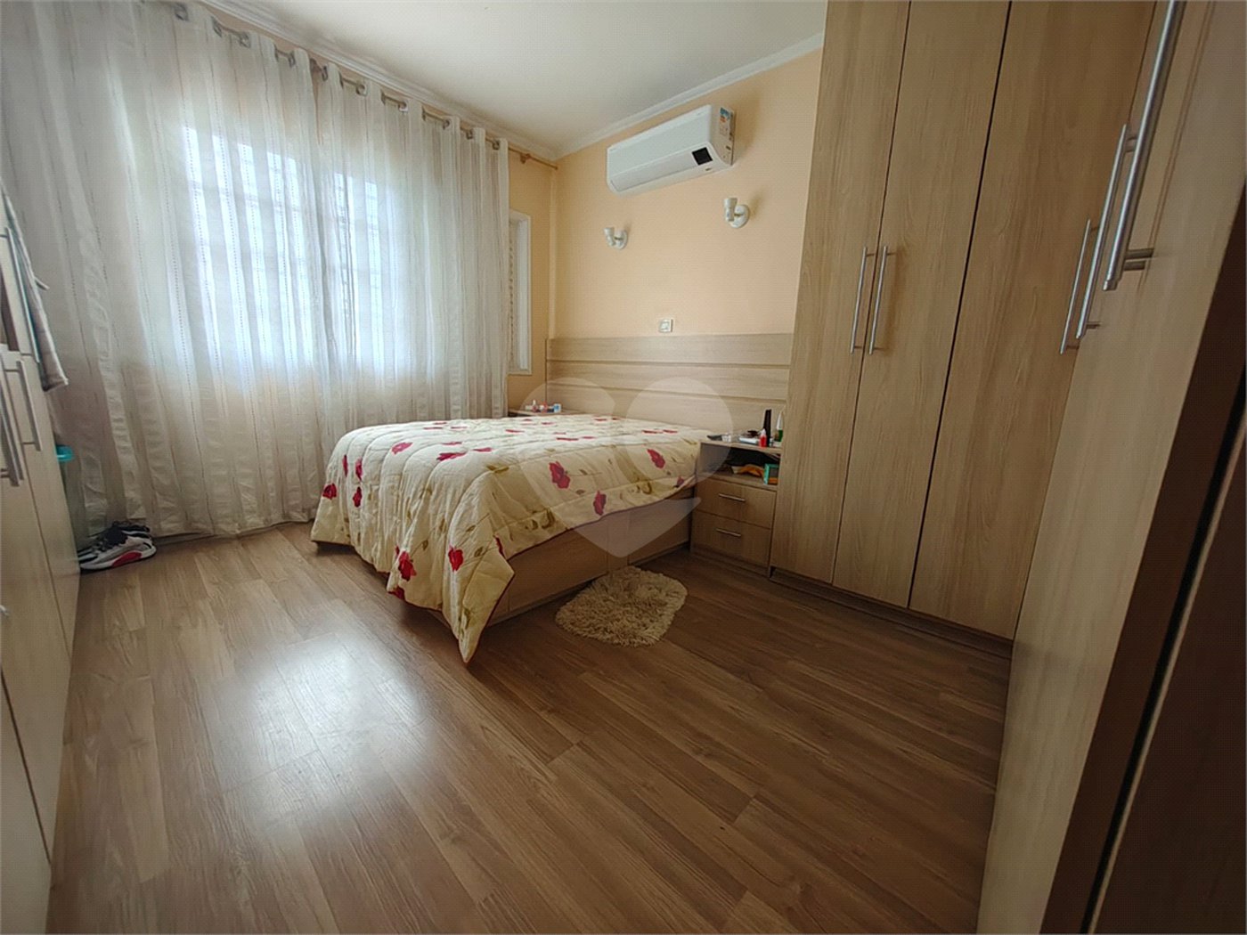 Sobrado à venda com 3 quartos, sendo 1 suíte,  em Tremembé, São Paulo, SP