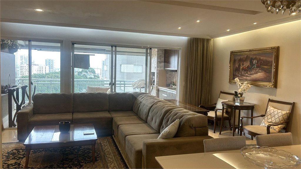 Apartamento à venda com 3 suítes em Mooca, São Paulo, SP
