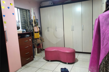 Sobrado à venda com 2 quartos, sendo 1 suíte, em Jardim Meliunas, São Paulo, SP