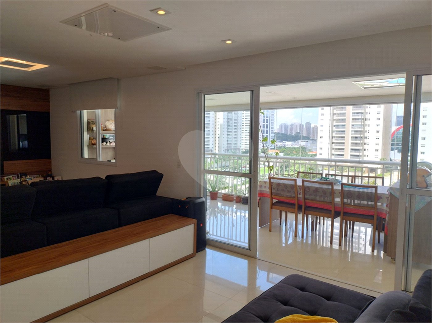 Apartamento à venda com 3 quartos, sendo 1 suíte,  no Centro, São Bernardo do Campo, SP