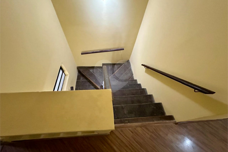 Sobrado à venda com 3 suítes em Santana, São Paulo, SP