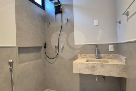 Casa à venda com 4 suítes no condomínio Portal San Giovanni, Itatiba - SP