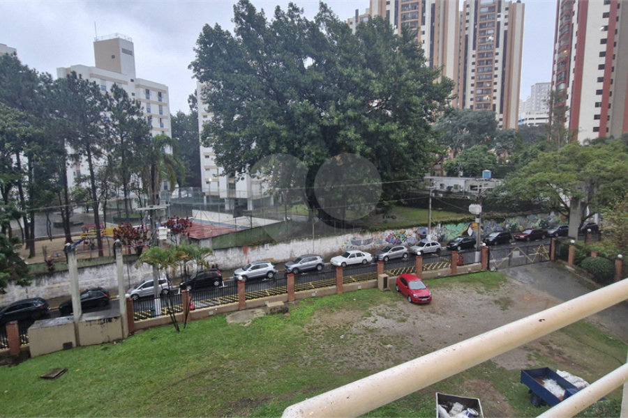 Apartamento à venda ou para alugar com 3 quartos em Jardim Íris, São Paulo, SP