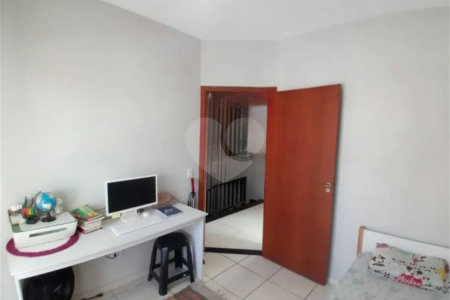 Casa à venda com 3 quartos, sendo 1 suíte, em Jardim Wanel Ville V, Sorocaba, SP