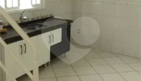Casa à venda com 3 quartos, sendo 1 suíte,  em Jardim das Indústrias, São José dos Campos, SP