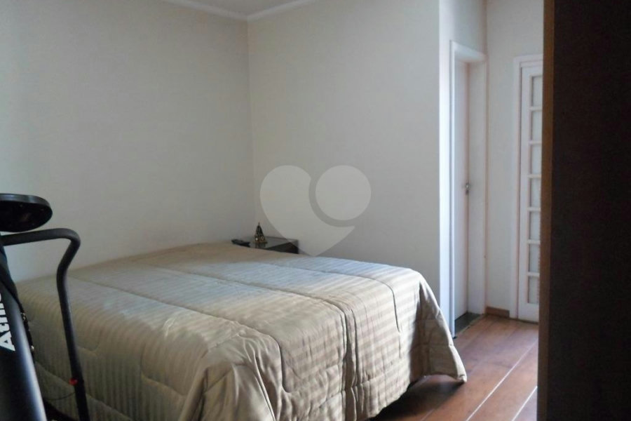 Sobrado à venda com 3 quartos, sendo 1 suíte, em Vila Dom Pedro Ii, São Paulo, SP