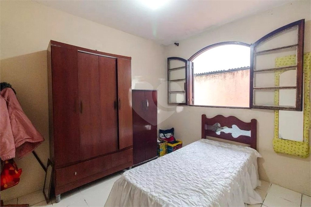 Casa à venda com 5 quartos em Cidade São Mateus, São Paulo, SP