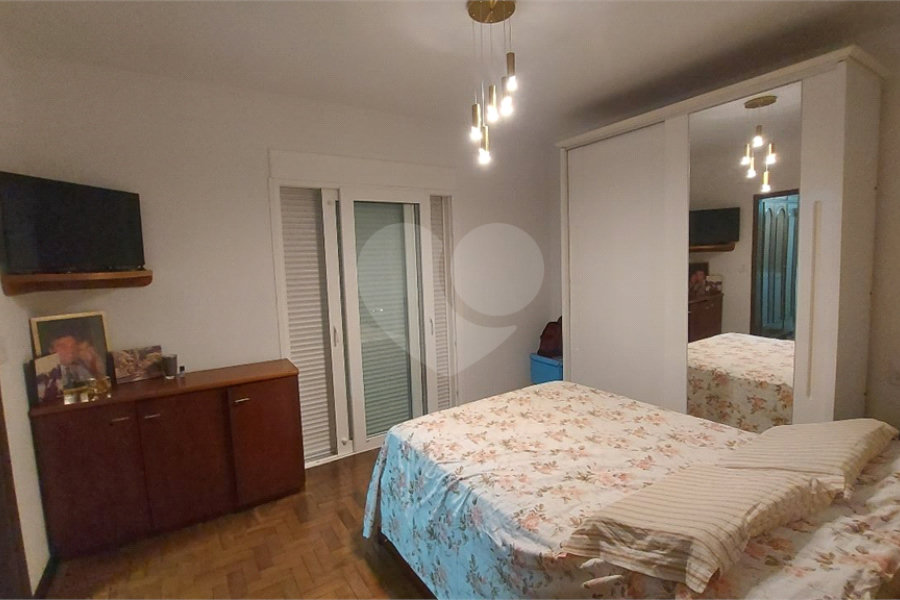 Sobrado à venda com 3 quartos, sendo 1 suíte, em Tremembé, São Paulo, SP