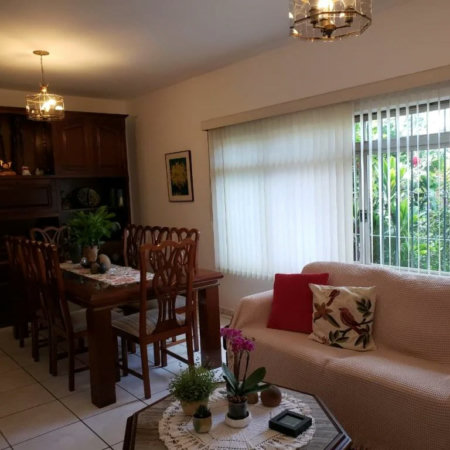 Casa à venda com 3 quartos em Vila Tiradentes, São Paulo, SP