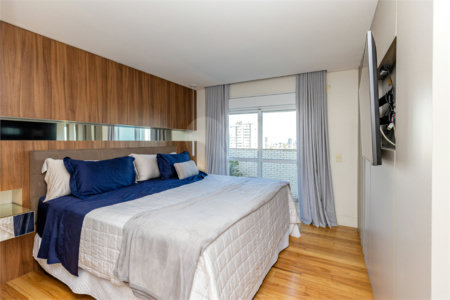Apartamento à venda com 4 quartos, sendo 3 suítes, em Campo Belo, São Paulo, SP