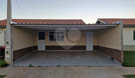 Casa à venda com 2 quartos em Jardim Nova Era, Itapetininga, SP