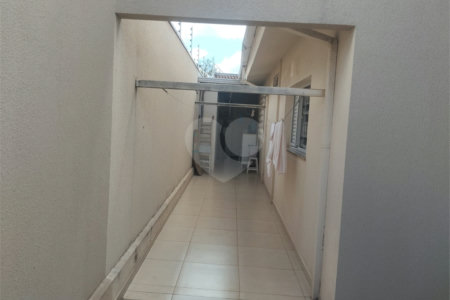 Casa Térrea à venda com 3 quartos, sendo 1 suíte, em Jardim Botânico, Araraquara, SP