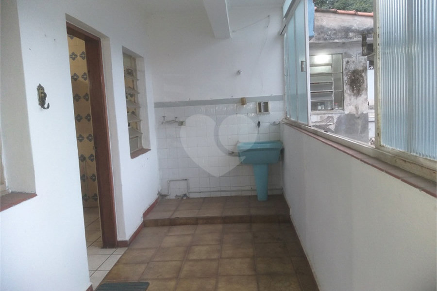 Casa à venda com 3 quartos, sendo 2 suítes, em Vila Paulicéia, São Paulo, SP
