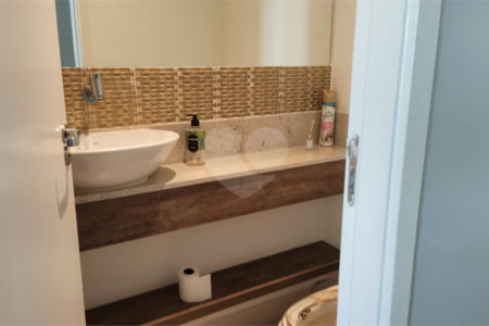 Apartamento à venda com 4 quartos, sendo 3 suítes,  no Centro, São Bernardo do Campo, SP