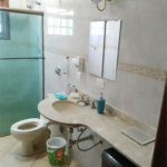 Casa à venda com 4 quartos, sendo 1 suíte, no condomínio Quinta da Cachoeira, Embu das Artes - SP