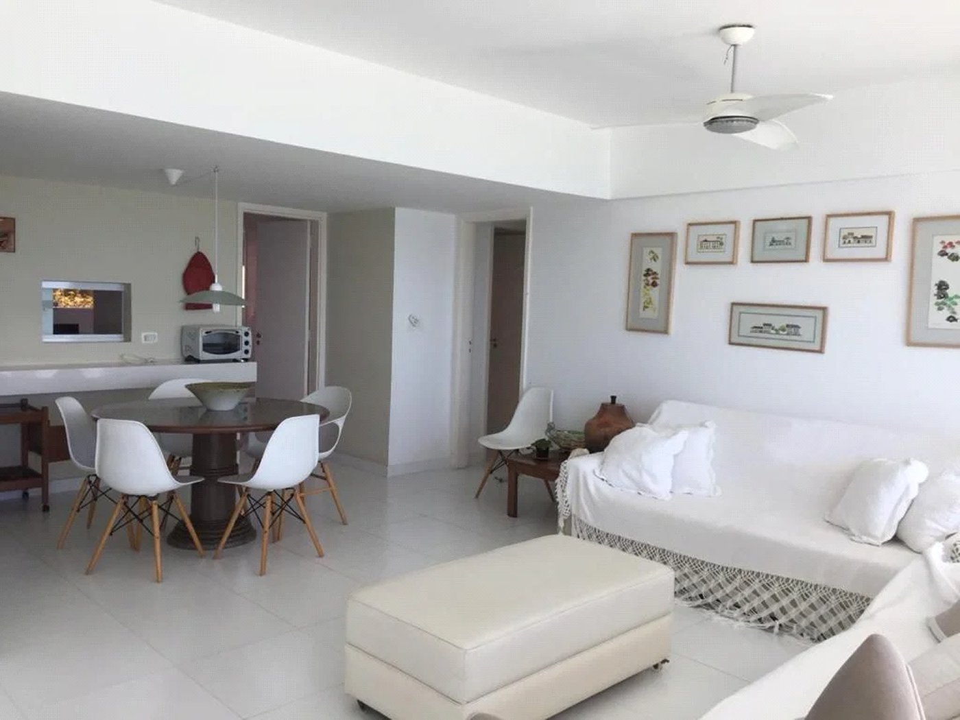Apartamento à venda com 3 quartos em Pitangueiras, Guarujá, SP