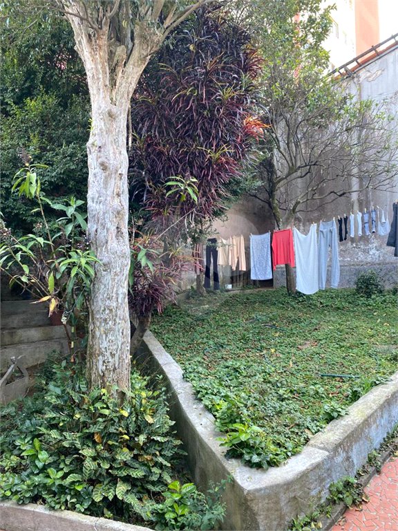 Casa à venda com 3 quartos, sendo 1 suíte, em Indianópolis, São Paulo, SP