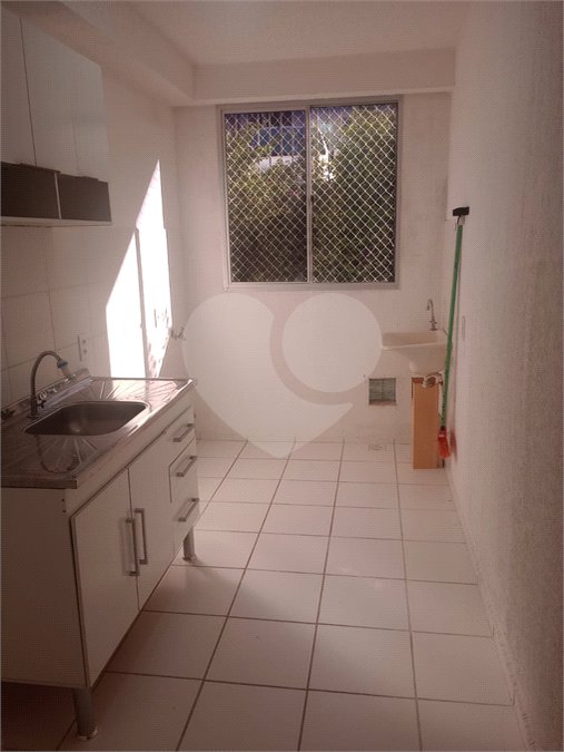 Apartamento para alugar com 2 quartos em Recanto Vista Alegre, Cotia, SP