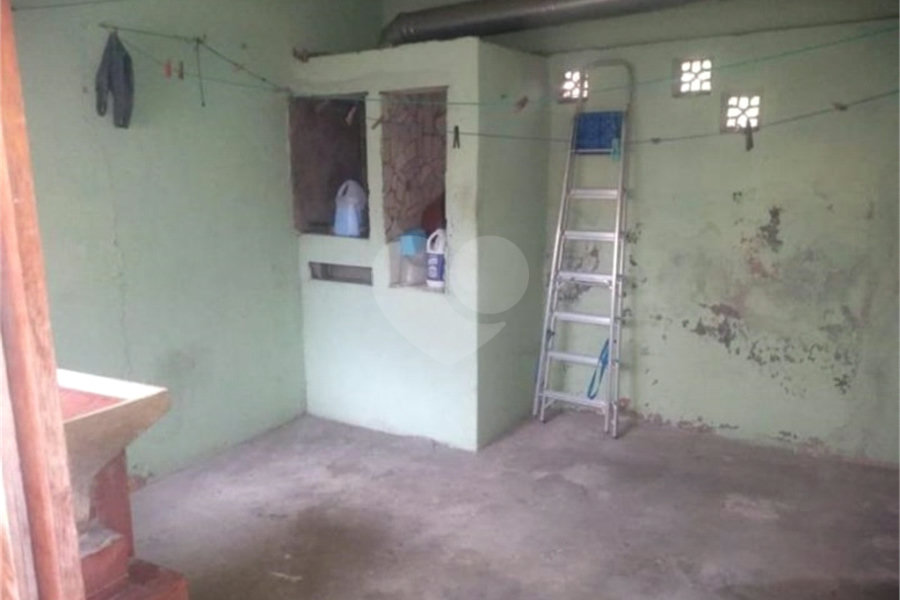 Prédio à venda com 4 quartos, sendo 1 suíte, em Santana, São Paulo, SP