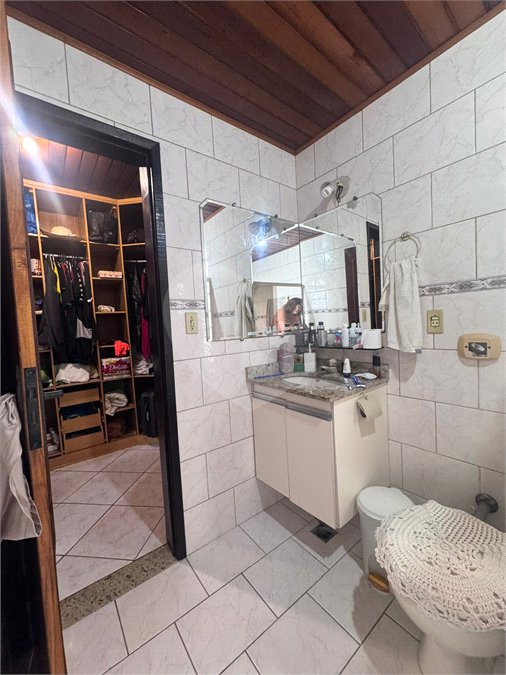 Casa à venda com 5 quartos, sendo 1 suíte, no condomínio Pedra Bonita, Rio de Janeiro - RJ