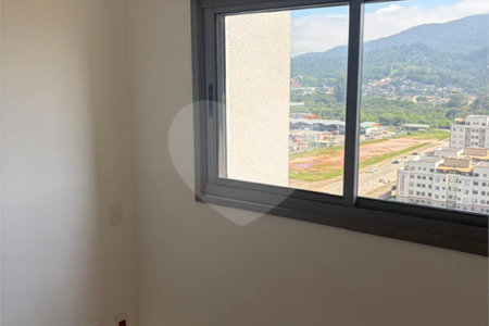 Apartamento à venda com 1 quarto em Vila Mogilar, Mogi das Cruzes, SP