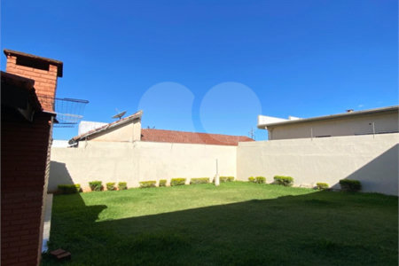Casa à venda com 2 quartos, sendo 1 suíte, em Vila Renô, Ponta Porã, MS