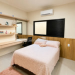 Casa à venda com 4 quartos, sendo 4 suítes, no condomínio Residencial Villa Dumont, Três Lagoas - MS