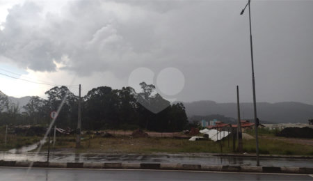 Área de Terra à venda em Botujuru, Mogi das Cruzes, SP