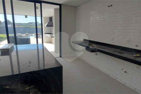 Casa à venda com 3 suítes no condomínio Fazenda Jequitibá, Sorocaba - SP