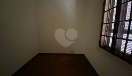 Casa Térrea à venda com 4 quartos em Santana, São Paulo, SP