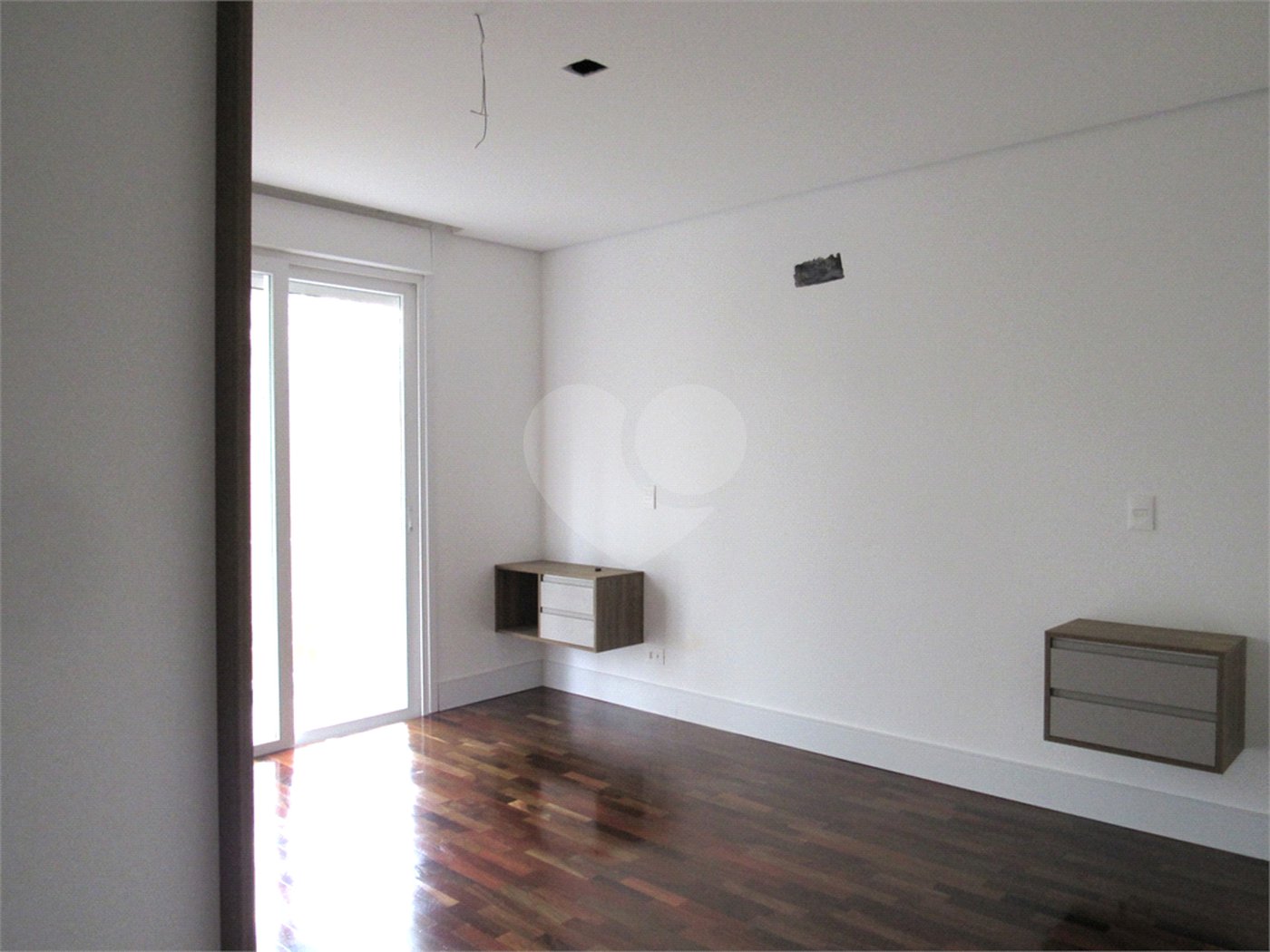 Casa à venda com 4 suítes no condomínio Premiere, São Paulo - SP