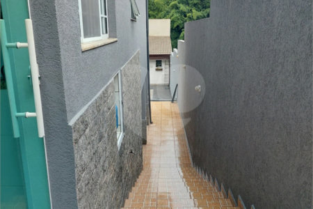 Casa à venda com 3 quartos, sendo 2 suítes, no Centro, Bom Jesus dos Perdões, SP
