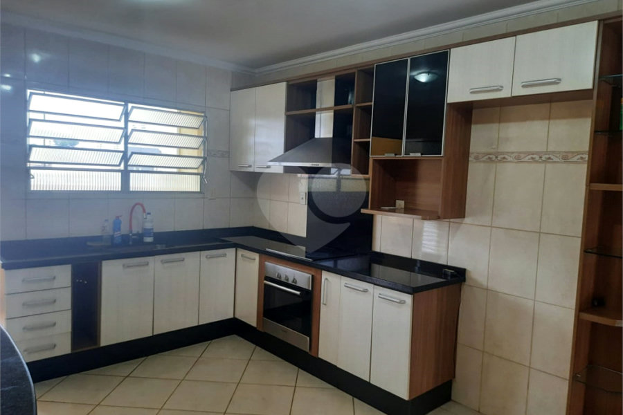 Sobrado à venda com 3 quartos, sendo 1 suíte,  em Vila Maria Alta, São Paulo, SP