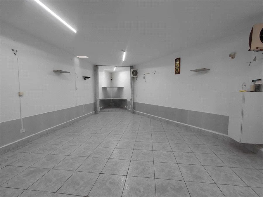 Sobrado à venda com 3 quartos em Vila Romana, São Paulo, SP